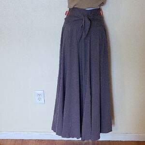 Elegant Gray Maxi Skirt With Pockets And Slits In Each Side. NWOT